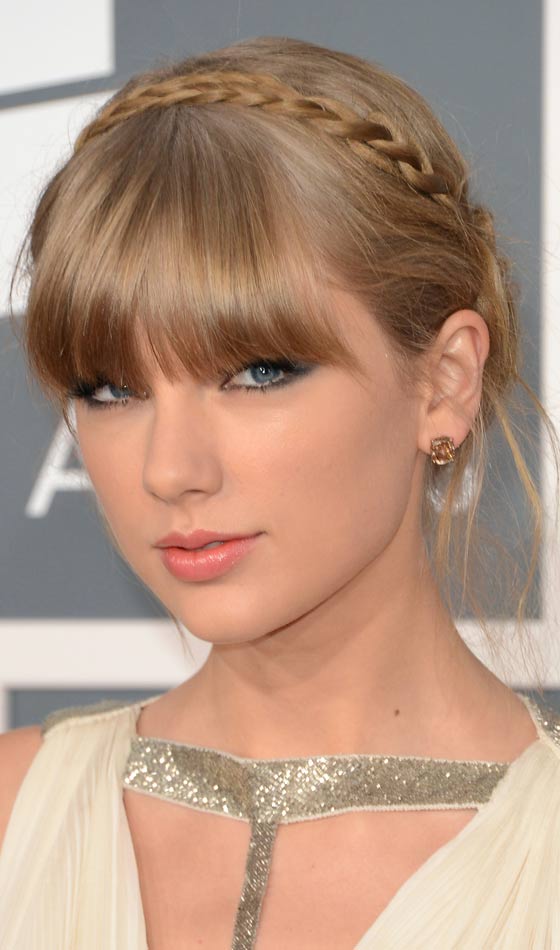Taylor Swifts Changing Looks  Pageant hair Side hairstyles Hair makeup
