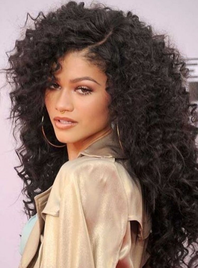 The 10 Most Glamorous Zendaya Hairstyles Ever